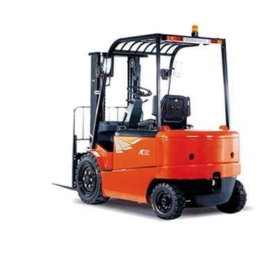 HLCPCD-50/60/70 5-7噸內(nèi)燃平衡重式叉車(chē)